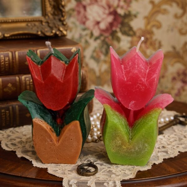 Paint Outfit Studio Scented Candles - Lilly Blossoming