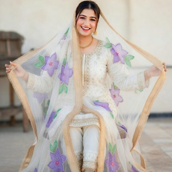 Paint Outfit Studio Blooming Bliss Dupatta