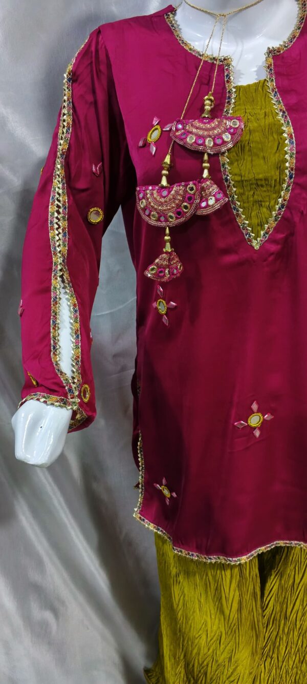 Women three piece suit-POS-05