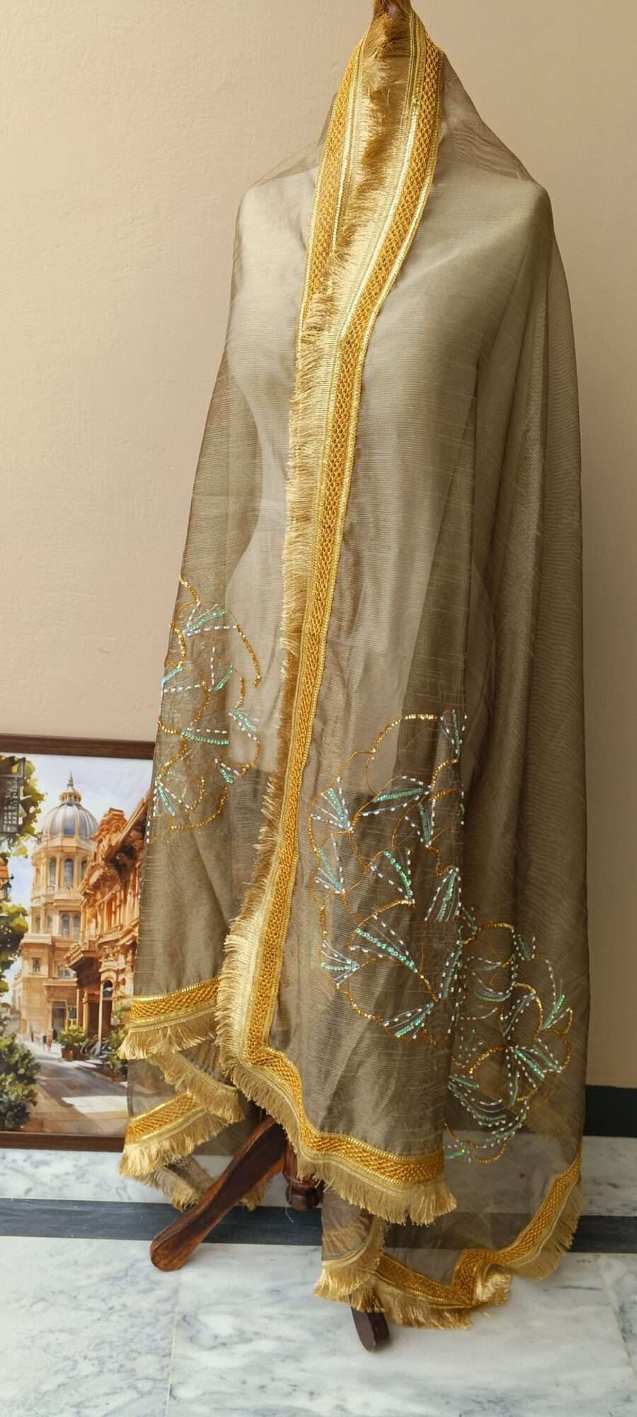 Dupatta Noor-e-Zar Embellished Organza Dupatta – Taupe Gold