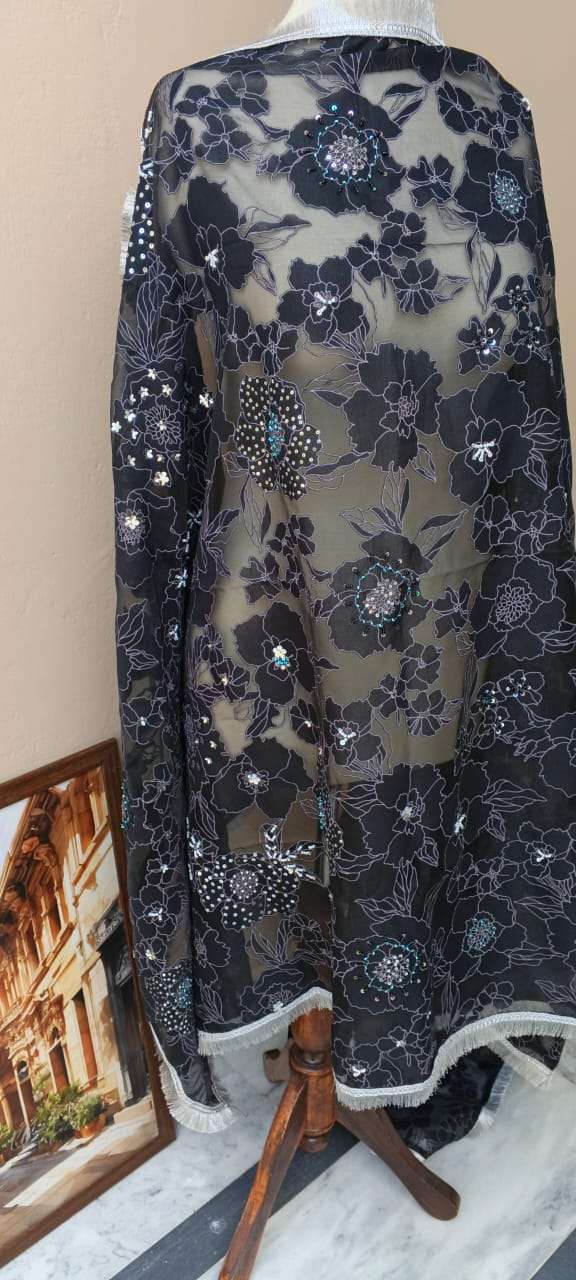 Dupattas online Noir Bloom Luxe Organza Dupatta